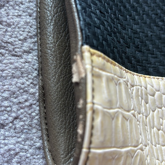 Ted Baker  Script Clutch Bag - Picture 10 of 13